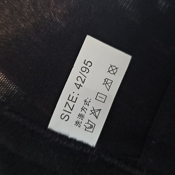 NIP Elegant Black and Gold Lace Bra NFT - Picture 4 of 4